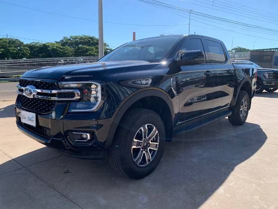 FORD RANGER 3.0 V6 TURBO DIESEL CD XLT 4X4 AUTOMÁTICO FORD RANGER 3.0 V6 TURBO DIESEL CD XLT 4X4 AUTOMÁTICO